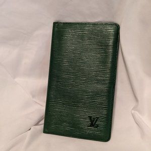 Authentic Louis Vuitton Epi Porte-Carte Wallet